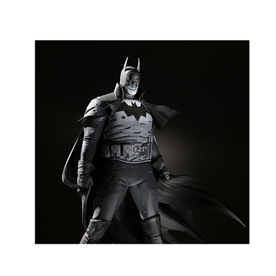 Batman Black & White Socha 1/10 Batman od Mike Mignola 20 cm