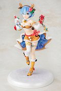 Re:ZERO – Starting Life in Another World – PVC socha 1/7 Rem Christmas Maid Ver. 24 cm