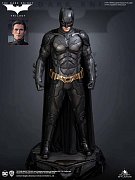 Socha Temného rytíře 1/3 Batman Premium Edition 68 cm