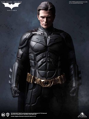 Socha Temného rytíře 1/3 Batman Premium Edition 68 cm