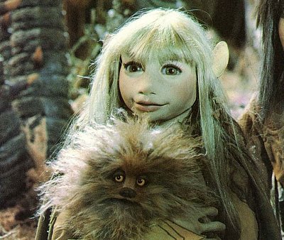 Socha z tmavého křišťálu 1/6 Kira the Gelfling 25 cm